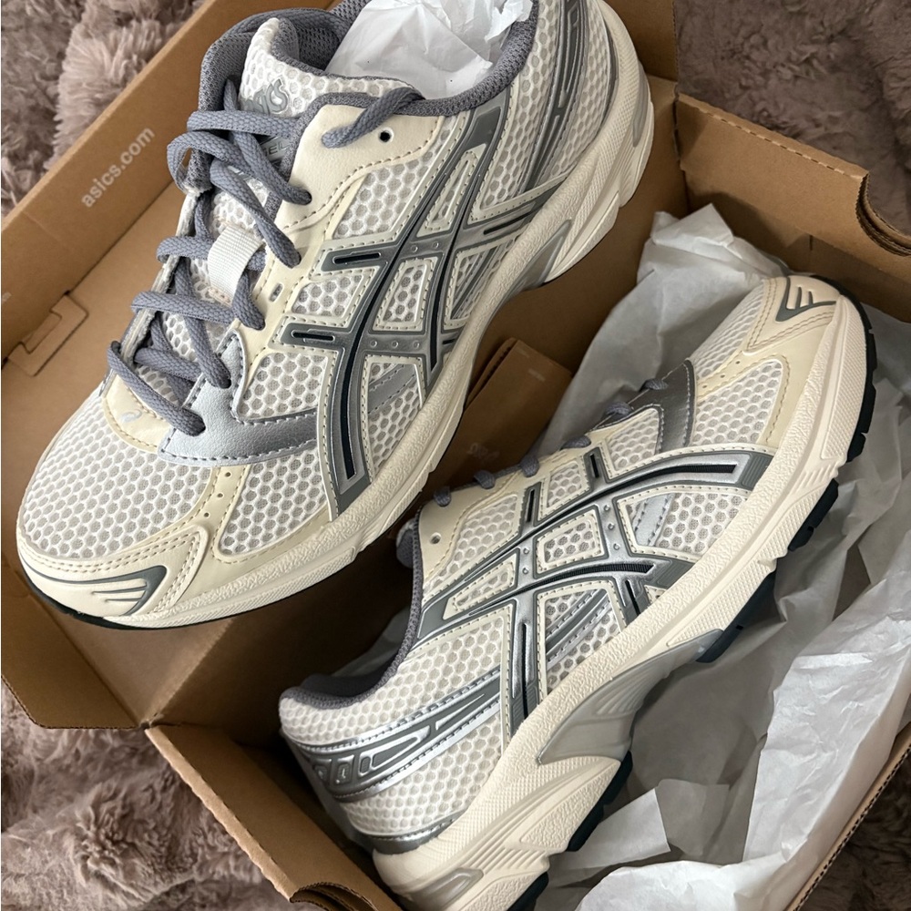 ASICS Gel 1130 Cream and Clay Gray